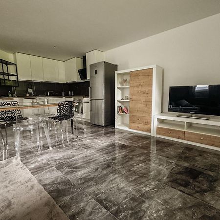 Gemuetliche Zentrale Unterkunft Mehring  Extérieur photo